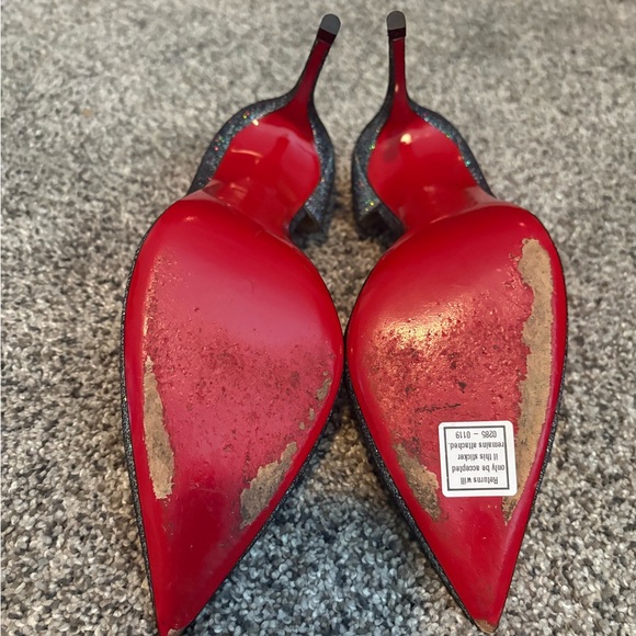 Elegant Glitter Pumps - Picture 6 of 7